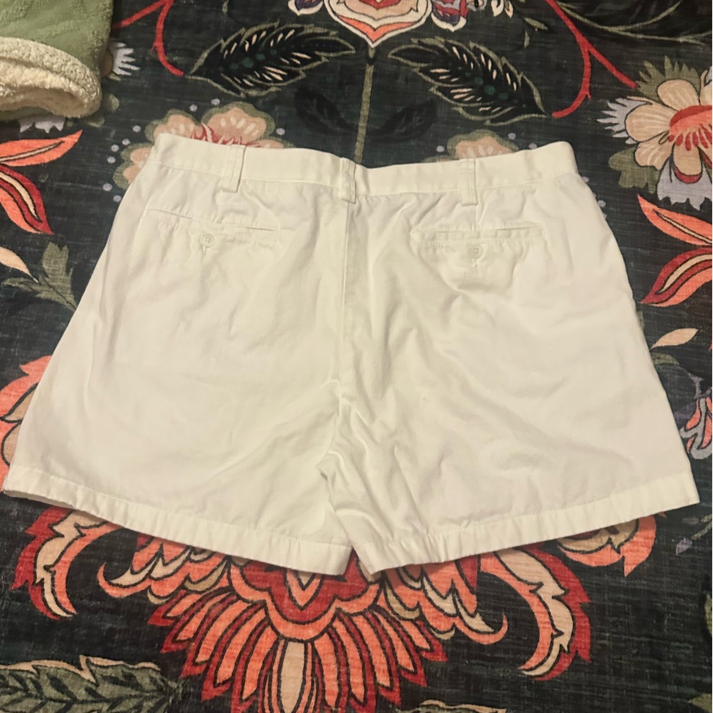 4/$20 💫 Banana Republic White Flat Front Chino Shorts Size 40 Classic Chino